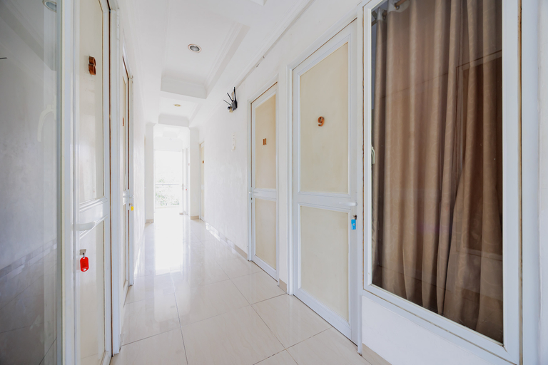 Others 4, RedDoorz Syariah Plus near Pancoran 2, South Jakarta