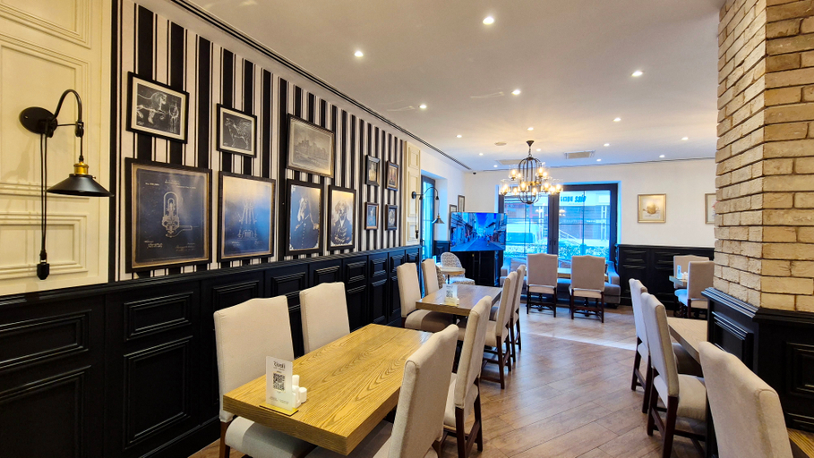 Food & Drinks 5, Port Rivoli Hotel Baku, Baku