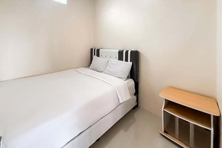 Others 2, Saung Katineung Guesthouse Mitra RedDoorz, Bandung