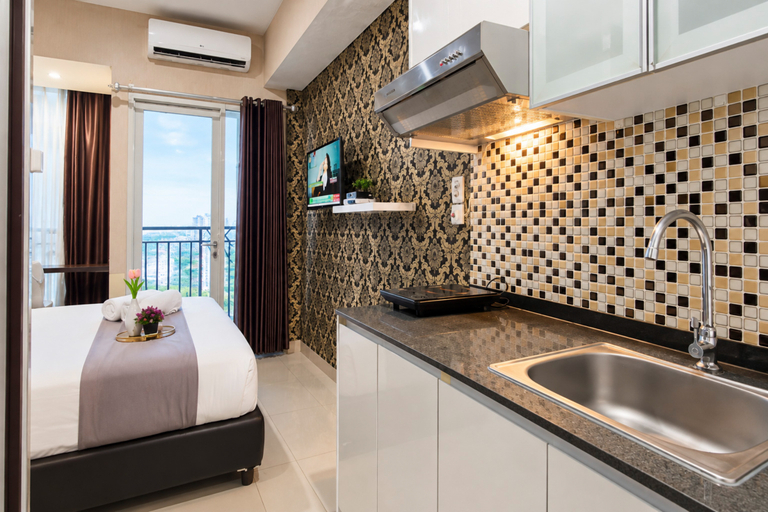 Others 4, Stylish and Peaceful Studio at Apartment Tamansari Papilio By Travelio, Surabaya