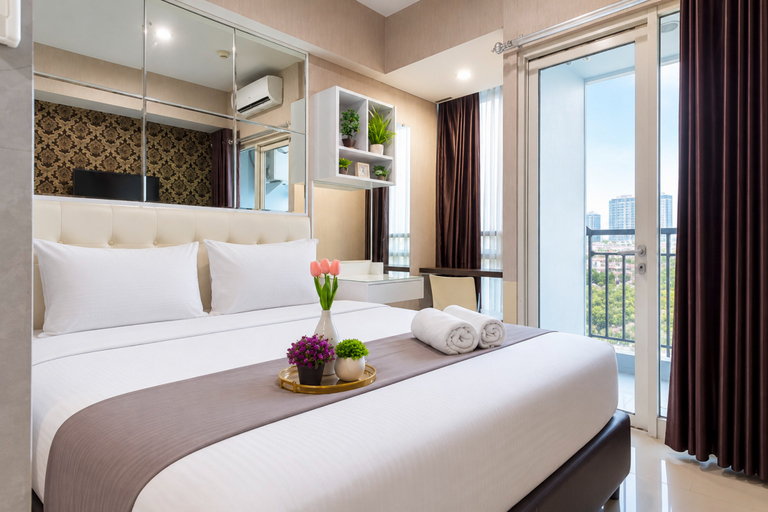 Others 2, Stylish and Peaceful Studio at Apartment Tamansari Papilio By Travelio, Surabaya