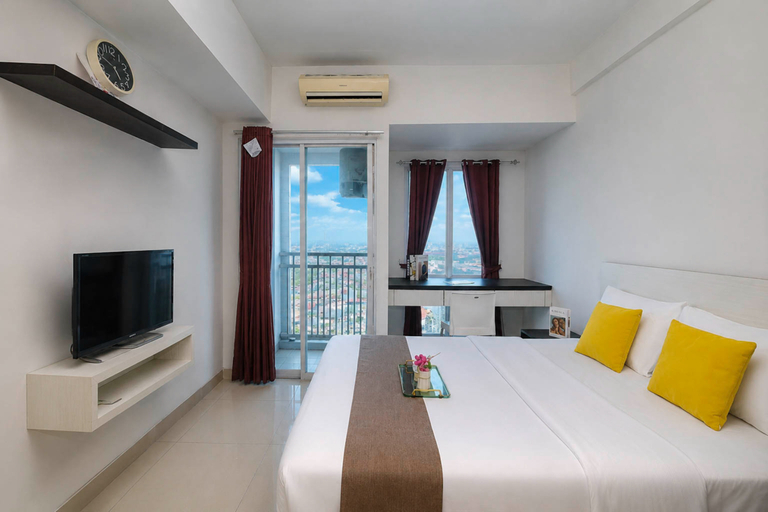 Others 2, Bright Homey Studio at Apartment Grand Dhika City By Travelio, Bekasi