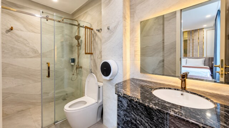 Bathroom 3, Collection O Thuy Duong Hotel & Apartment Hai Phong, Ngô Quyền