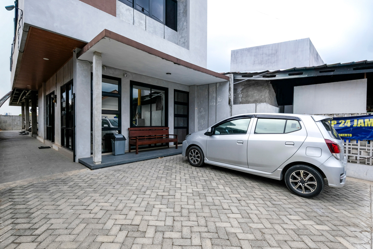Others 3, RedDoorz near Stasiun Purwokerto 2, Banyumas