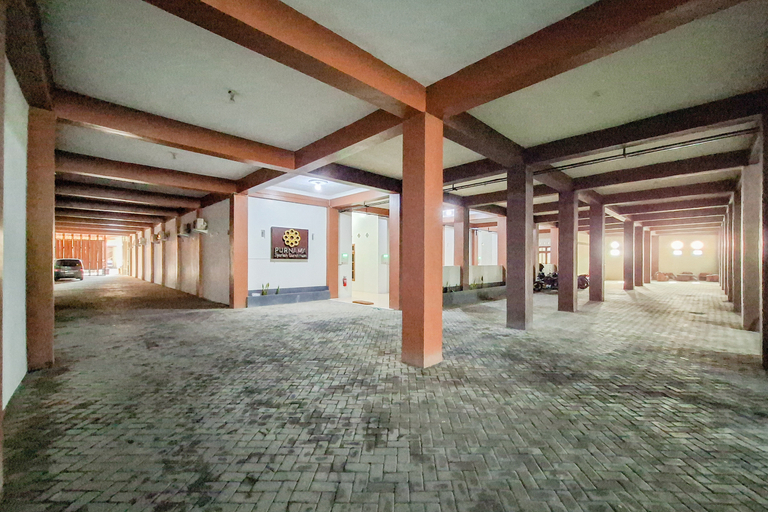 Others 2, Sans Hotel Syariah Purnama Nganjuk, Nganjuk