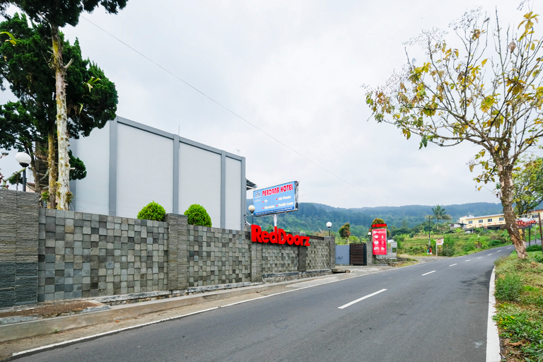 Others 4, RedDoorz near Lokawisata Baturaden, Banyumas