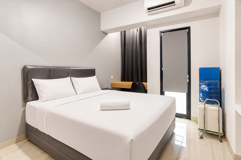 Bedroom 2, Cozy Living Studio at The Alton Apartment By Travelio, Semarang