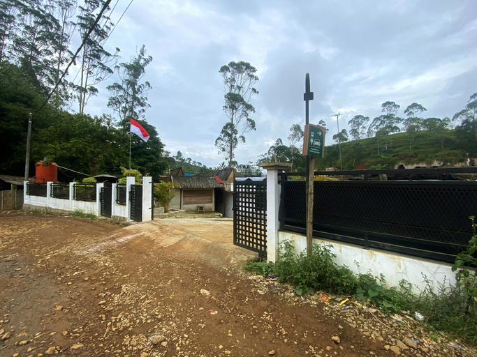 Others 3, Gayo riverside pangalengan, Bandung
