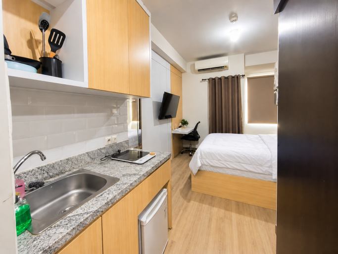 Others 2, Transpark Cibubur by 21room, Depok