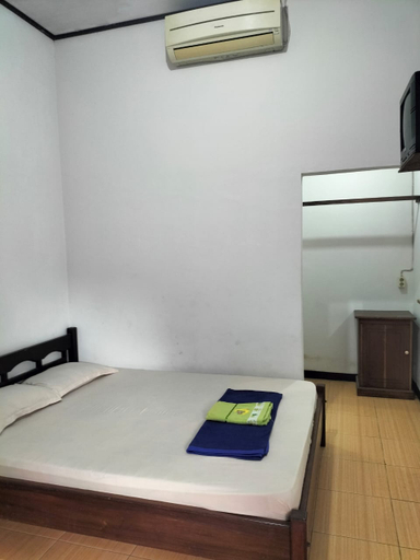 Others 2, Homestay Larasati 2 Pantai Klayar Pacitan, Pacitan