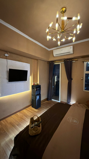 Others 4, Mares 2 By Younz Room, Depok