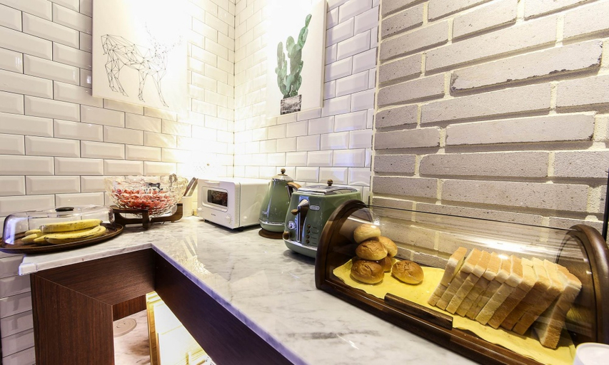 Food & Drinks 5, Brooks Hotel Tongyeong, Tongyeong