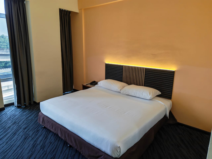 Bedroom 2, Hotel Caliber, Kuala Lumpur