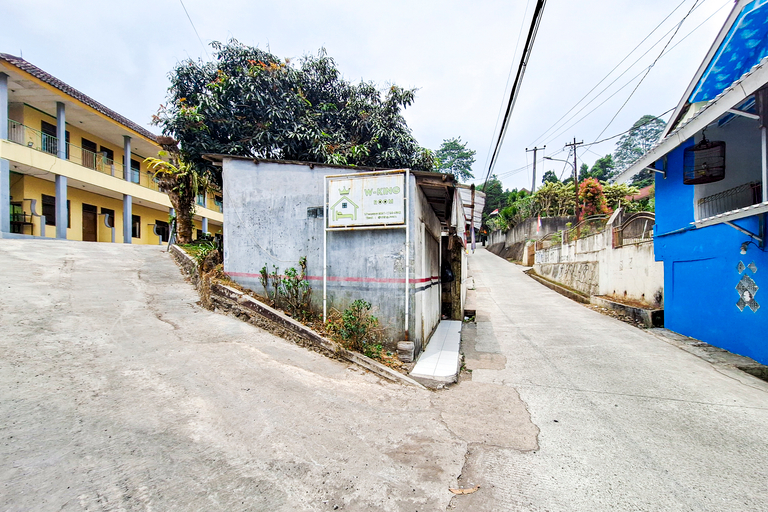 Others 4, RedDoorz near Gunung Mas Puncak, Bogor