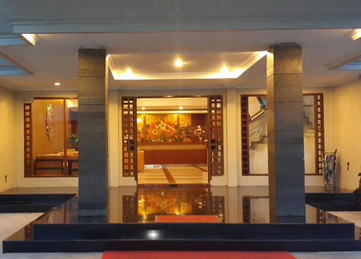 Public Area, Ramayana Tasik, Tasikmalaya