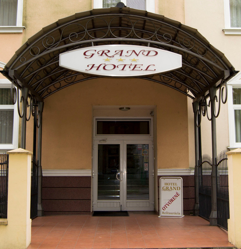Exterior & Views 5, Hotel Grand, Nové Zámky