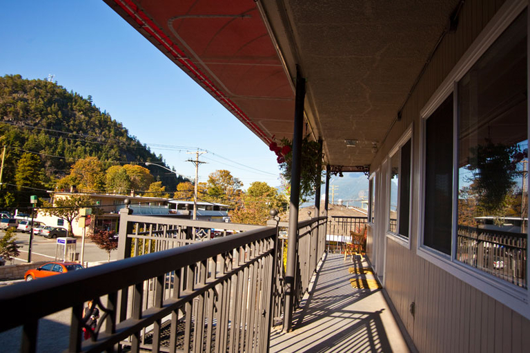 Others 4, The Classic Horseshoe Bay Motel, Greater Vancouver