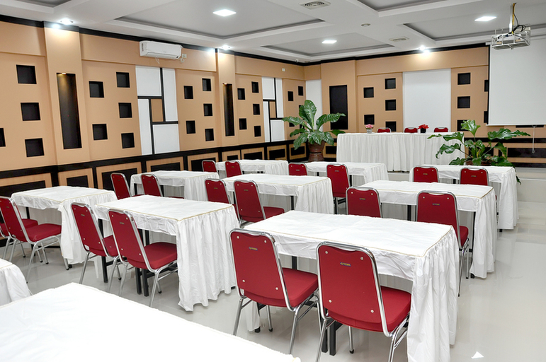 Business Facilities, Antariksa Hotel and Restaurant, Asahan