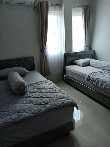 Bedroom 1, Akcaya GUEST HOUSE, Pontianak