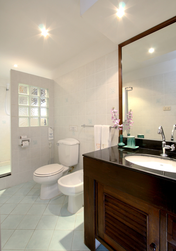 Bathroom, Golden Palms Residence, Phuket Island