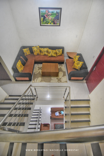 Public Area 3, Nachelle Homestay, Karo