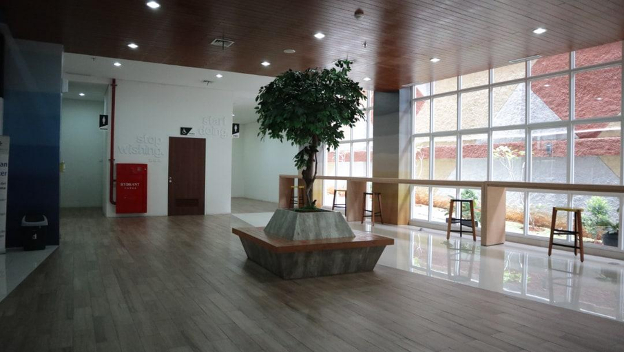 Public Area 3, Cozy Stay Apartment @ 1BR Grand Taman Melati 2, Depok