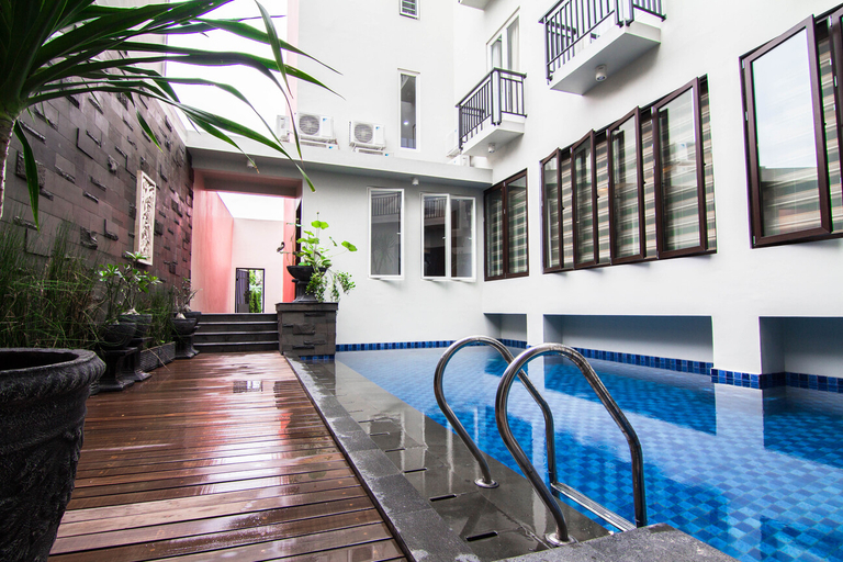 Sport & Beauty 2, Tondano Residence, Central Jakarta