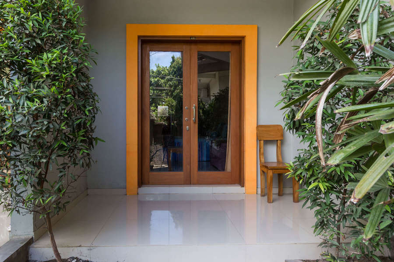 Exterior & Views, RedDoorz @ Danau Tondano Sanur, Denpasar