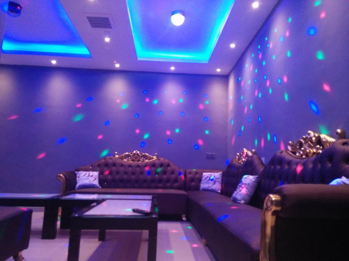 Others, Perfect gateaway for big families, Batu Pahat