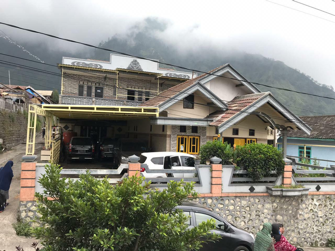 Exterior & Views, Homestay Balqis Gunung Bromo, Probolinggo