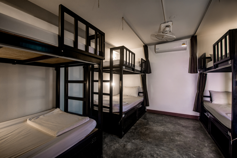 Bedroom 3, Balcony Party Hostel Ao Nang Beachfront Adult Only, Mueang Krabi