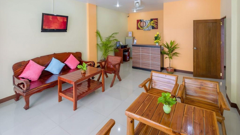 Public Area 4, ZEN Rooms Patong Nanai 8, Phuket Island