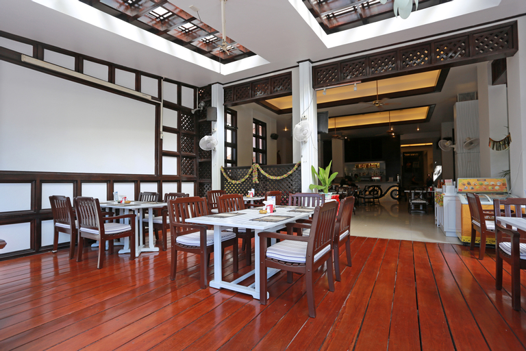 Dining Room, DS Inn, Phuket Island