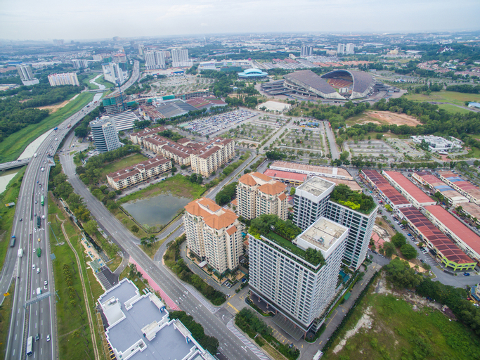 Exterior & Views 2, Acappella KLCC Suites, Kuala Lumpur