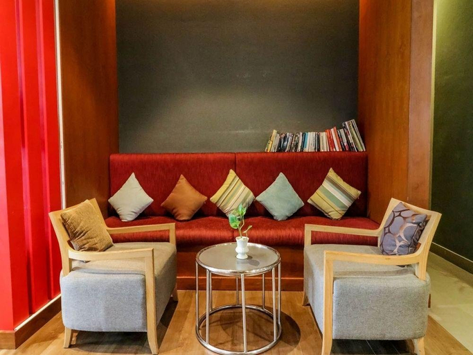 Public Area 4, NIDA Rooms Nanai 8 Patong, Phuket Island