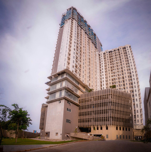 Exterior & Views 2, Clean & Compact Room at Elpis sun rise view, Central Jakarta