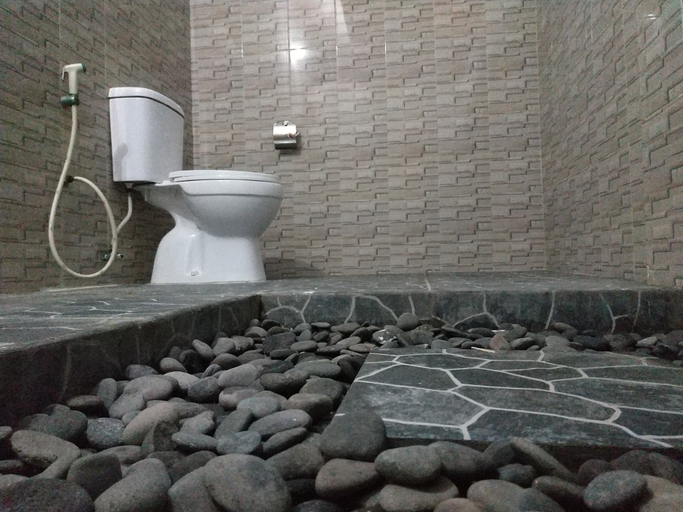 Bathroom 4, Bunga Baru Bungalow, Lombok
