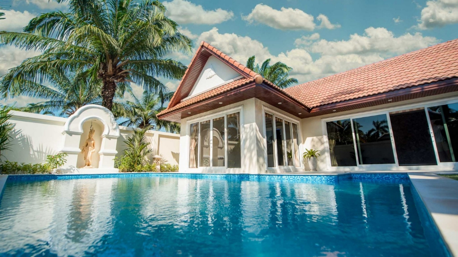 Sport & Beauty 4, Lorin Villa 4BR with Private Pool, Pattaya
