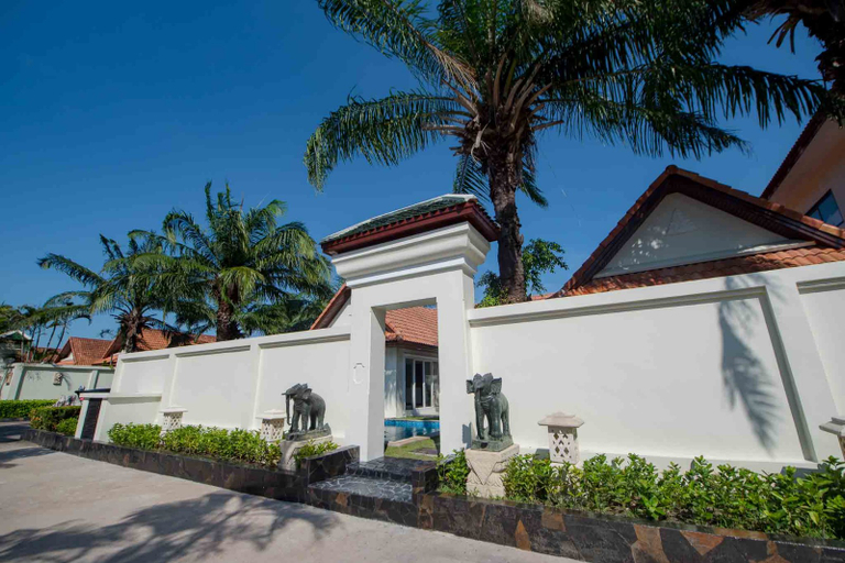 Exterior & Views, Lorin Villa 4BR with Private Pool, Pattaya