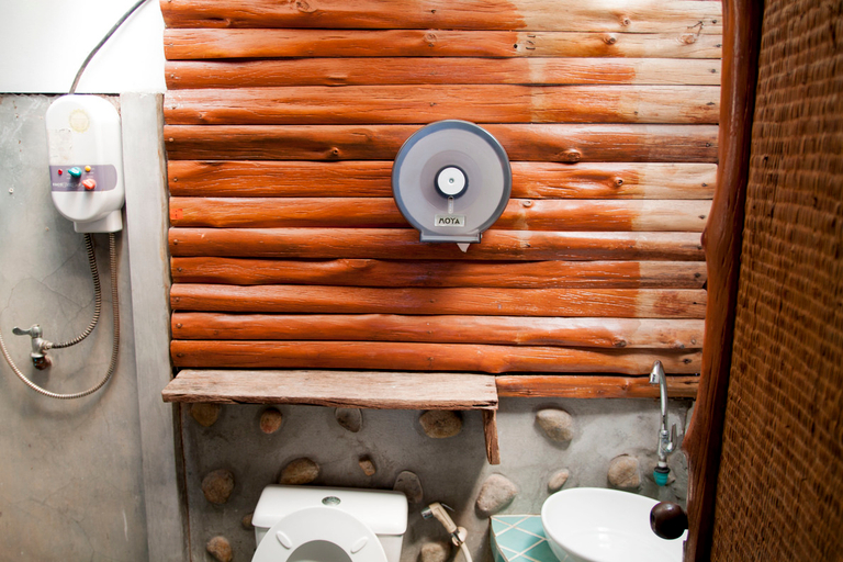 Bathroom 3, Ban_na, Koh Chang