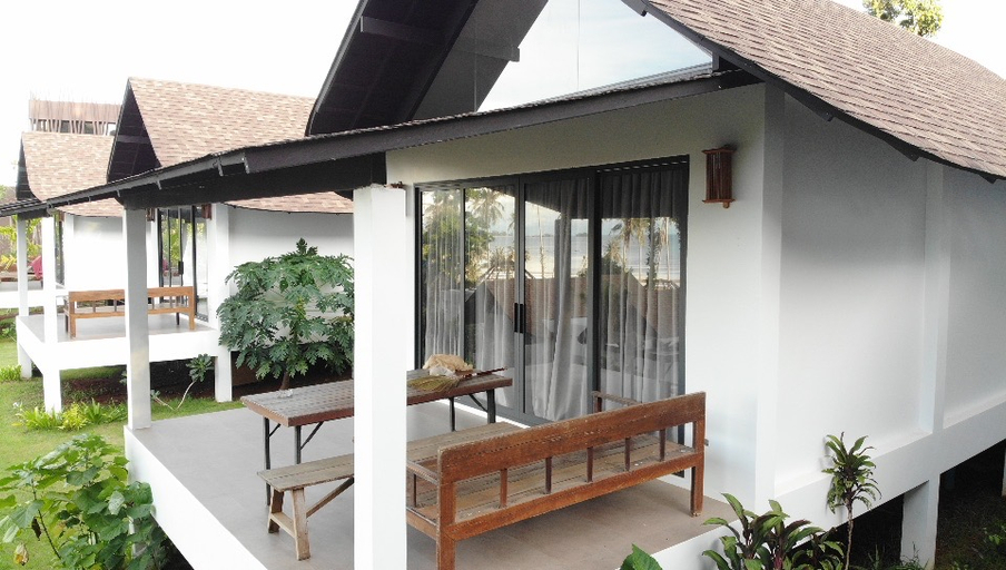 Public Area, Little Moon Villa, K. Ko Kut