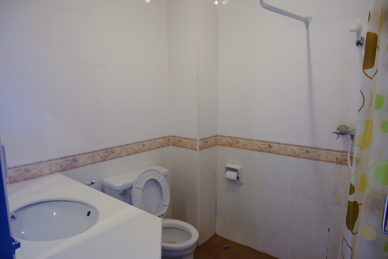 Bathroom, Jed Pee Nong Hotel - Seven Siblings Hotel, Hua Hin