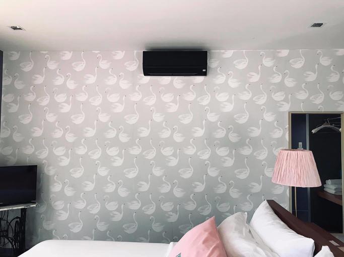 Bedroom 2, Mrs. Swan Beach Front Villas, Ranong, Muang Ranong