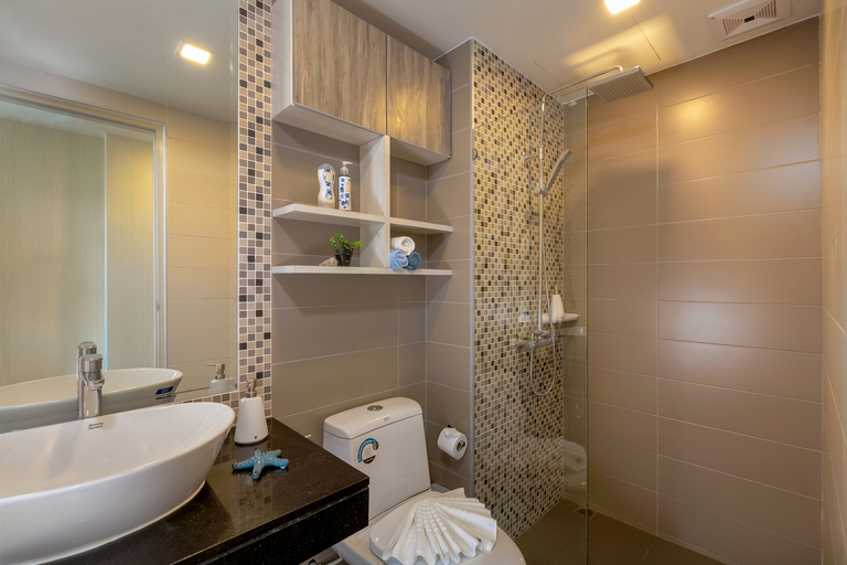 Bathroom 4, Splendid Sea View Resort, Phuket Island