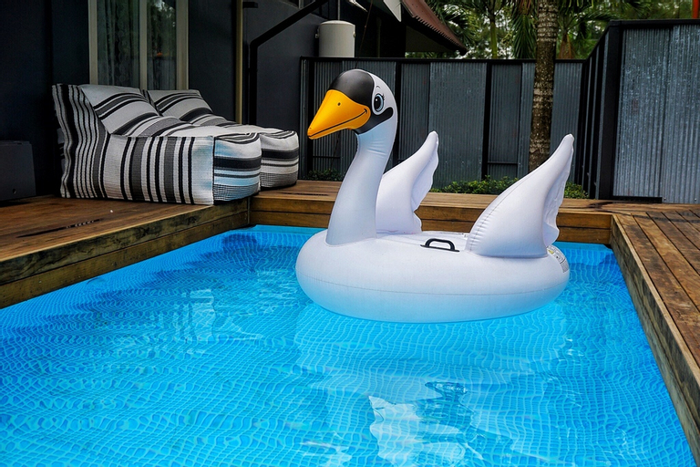 Sport & Beauty, Mrs. Swan Beach Front Villas, Ranong, Muang Ranong