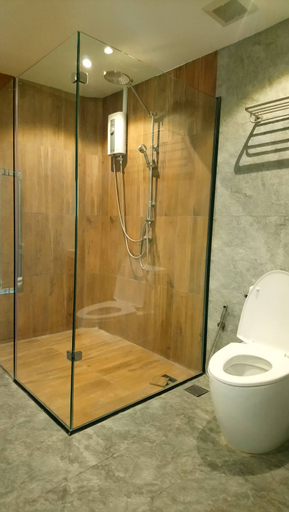Bathroom 4, The Tryst River Kwai, Sai Yok