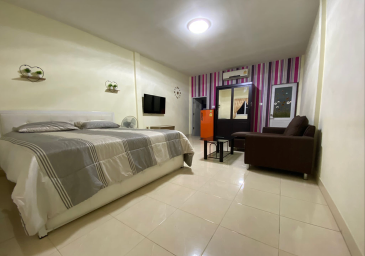 Bedroom 2, LC Apartments, Bang Lamung