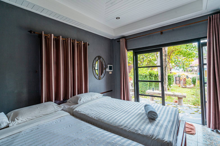 Bedroom 3, Bayview Resort, Muang Rayong