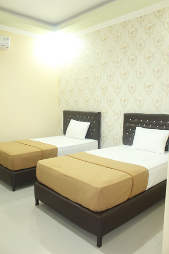 Bedroom 2, Asmi Hotel, Madura Island