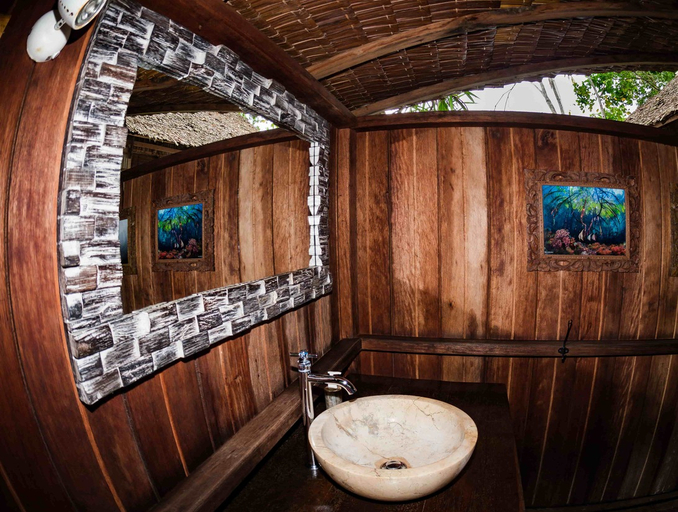 Bathroom 3, Raja Ampat Biodiversity Nature Resort, Raja Ampat